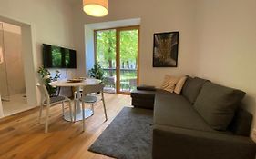 Ljubljana City Apartment Y3